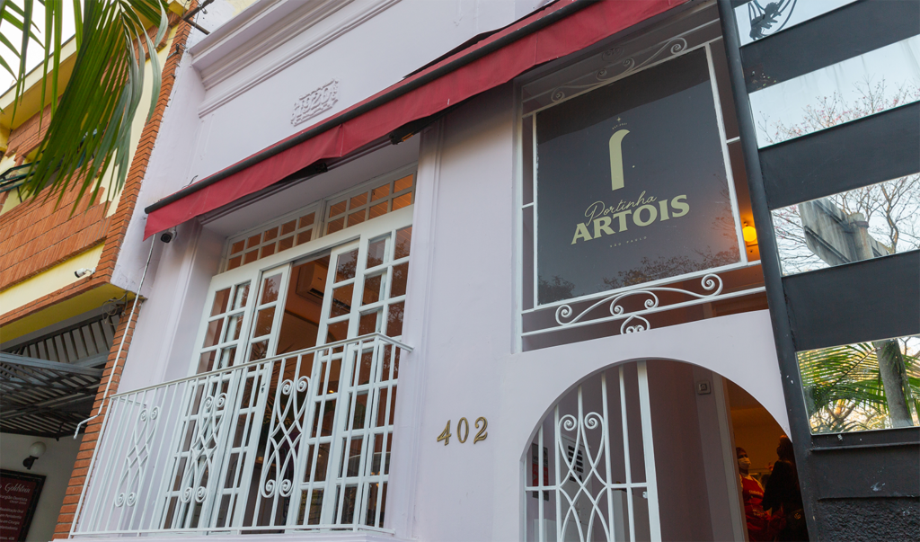 O Portinha Artois, novo restaurante de Stella Artois, chega a São Paulo sob o comando da chef Ieda de Matos, mas por tempo limitado.